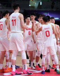 2026世界杯下注-中国男篮结束亚洲杯征程返抵海口 全队就地休整教练团队启动赛事总结