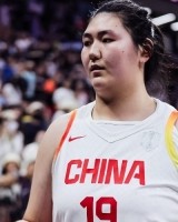 媒体人：中国女篮不仅有高度 其实后场的速度也很出色 得结合起来