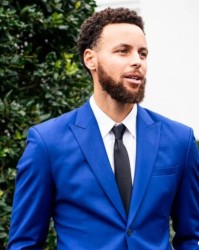 库里：我总资产46亿，詹姆斯：我129亿，他：麻烦让一让|斯蒂芬·库里|NBA|乔丹|科比-布莱恩特|沙奎尔-奥尼尔_新浪体育_新浪新闻