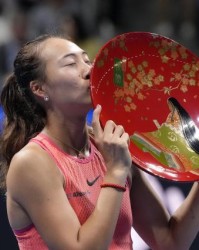 世界杯下注官网-携冠入场，郑钦文首届总决赛对标李娜？