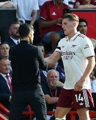 世界杯下注官网-基翁：阿森纳本赛季必须拿个冠枪迷等不及了，你看纽卡水晶宫都有