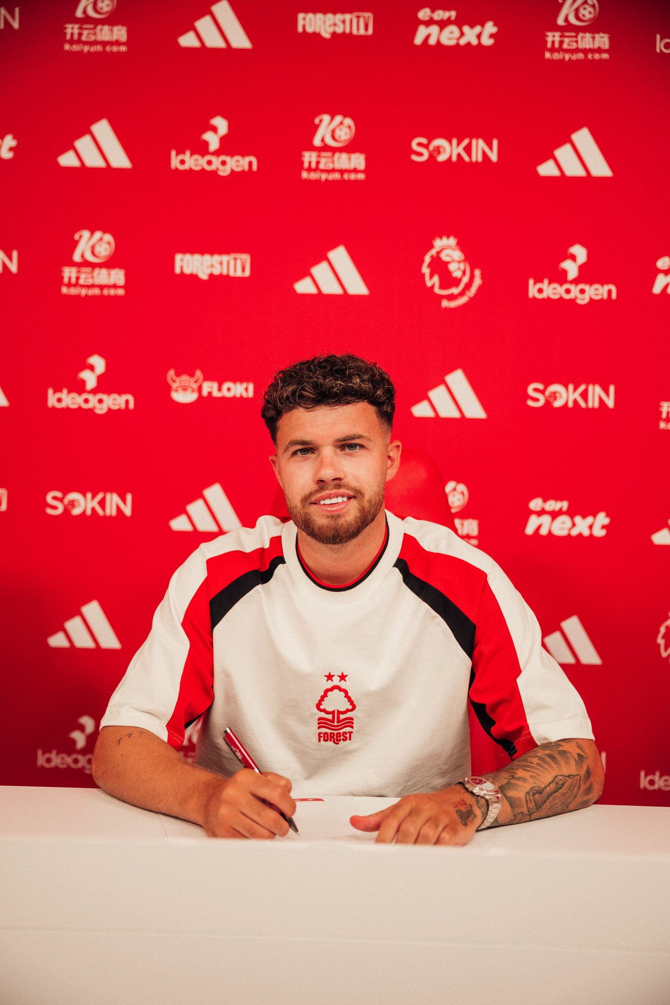 necowilliams01 - 3分钟_1.jpeg